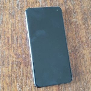 Samsung Galaxy s10e